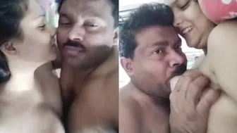 Maal bhabhi enjoying boobs sucked and sex with son’s teacher