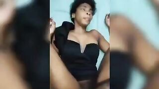 SHEILA TAKING BIG DICK CALMLY